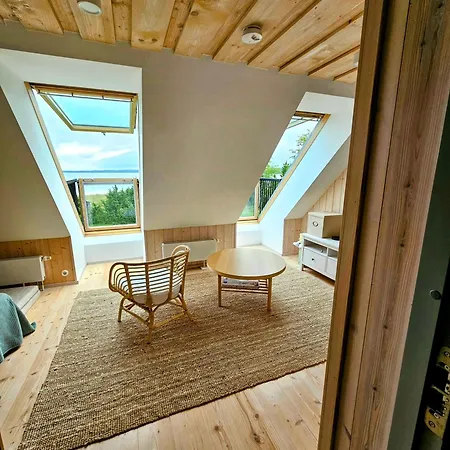 Puulaiu Korts Majutus Country house