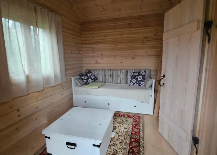 Landhuis Puulaiu Korts Majutus Nasva (Hiiu)