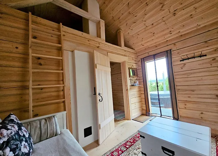 Puulaiu Korts Majutus