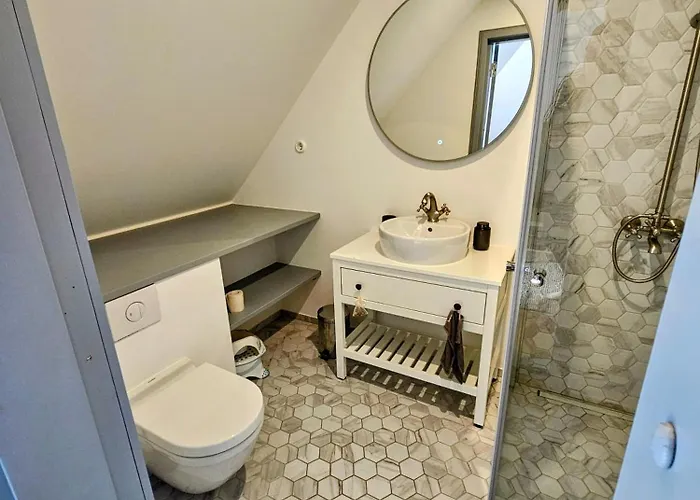 Puulaiu Korts Majutus Landhuis