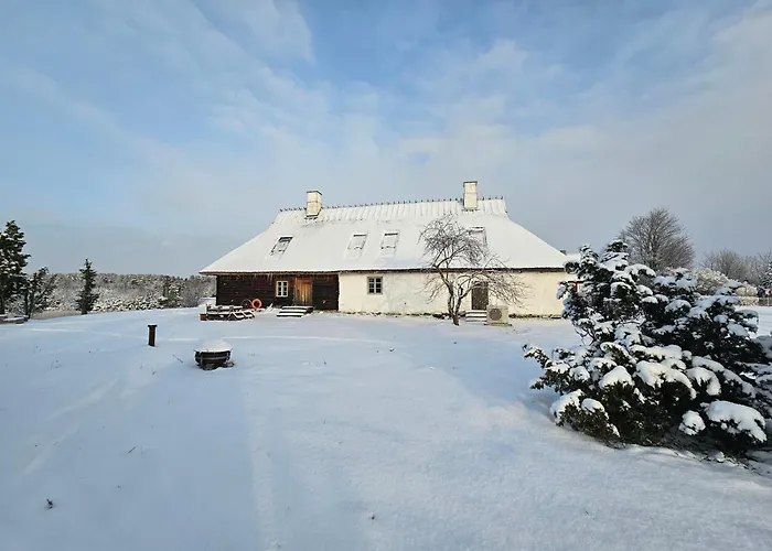 Puulaiu Korts Majutus *