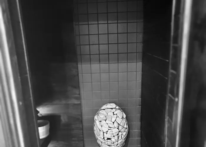 Puulaiu Korts Majutus Landhuis