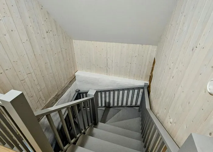 Puulaiu Korts Majutus Landhuis Nasva (Hiiu)